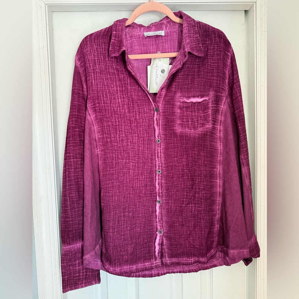 KEREN HART Women’s Casual Magenta Button Down Shirt